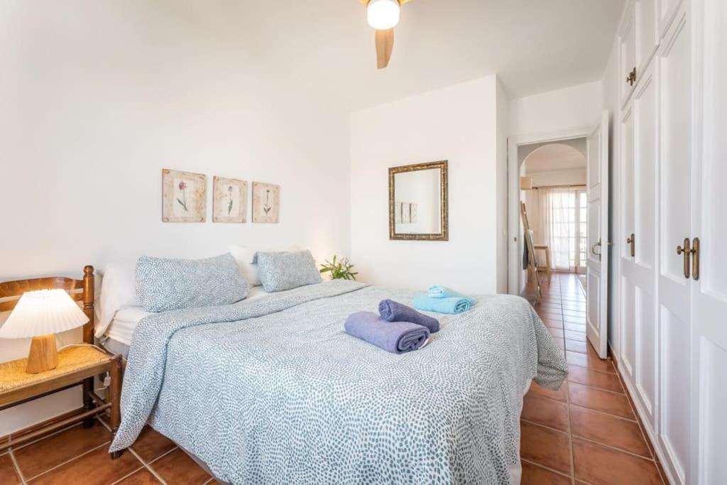 Casita Al Lado De La Playa Con Piscina Y Jardines En Menorca Apartment