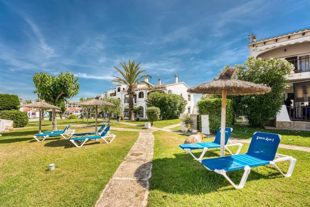 Apartment Casita Al Lado De La Playa Con Piscina Y Jardines En Menorca